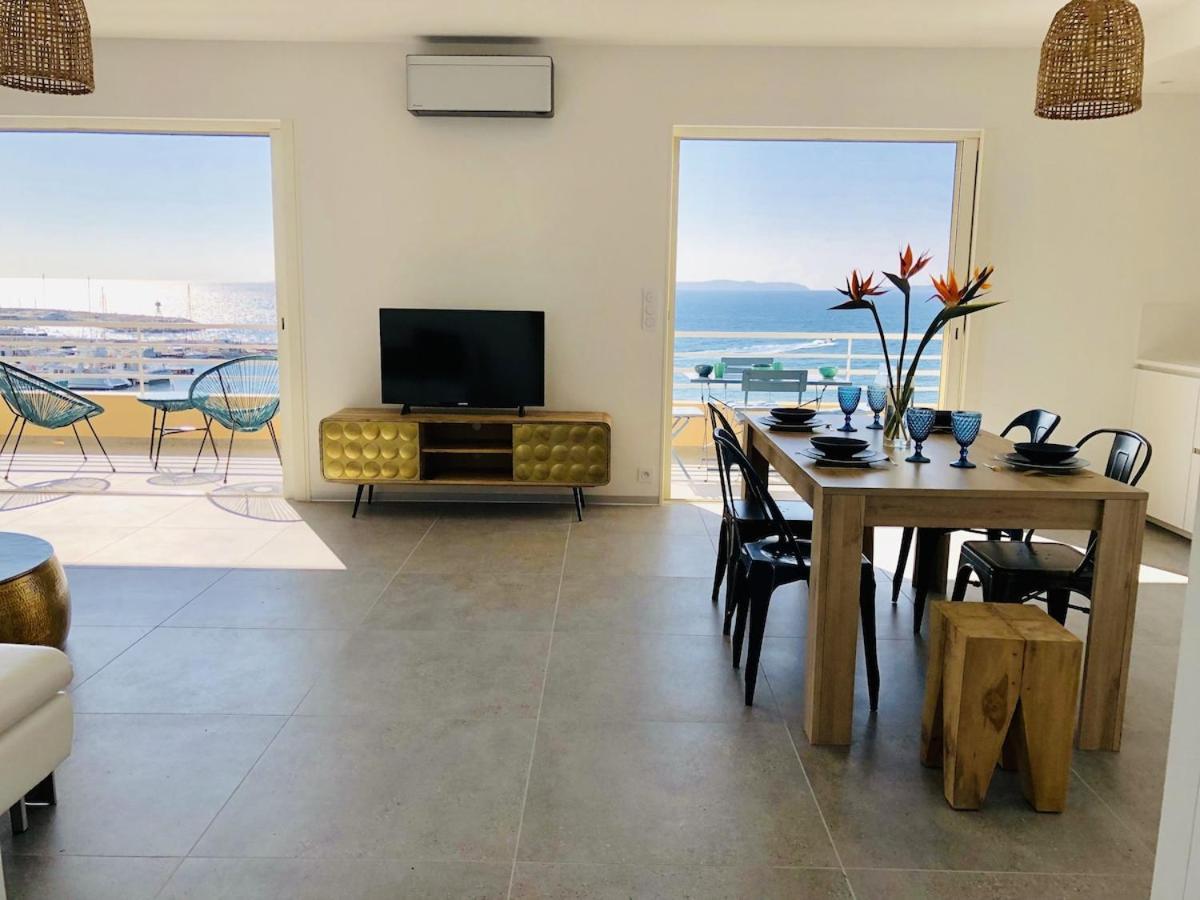 T3 Front De Mer Dernier Etage Vue Mer Petit Havre De Paix Pour Vos Vacances Emplacement Unique Vue Mer Panoramique A 180 Degres Pour Ce T3 En Face De La Plage Front De Mer Vue Sur Les Iles 5 Et Dernier Etage Avec Ascenseur 르 라방두 외부 사진