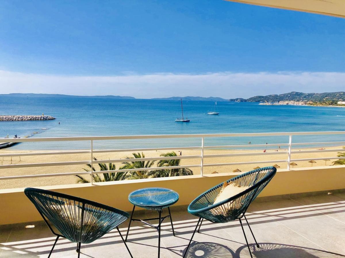 T3 Front De Mer Dernier Etage Vue Mer Petit Havre De Paix Pour Vos Vacances Emplacement Unique Vue Mer Panoramique A 180 Degres Pour Ce T3 En Face De La Plage Front De Mer Vue Sur Les Iles 5 Et Dernier Etage Avec Ascenseur 르 라방두 외부 사진